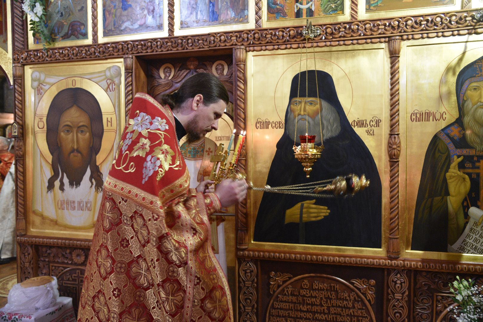 лотошино, храм, пасха, пасхальное богослужение, пасхальные традиции,