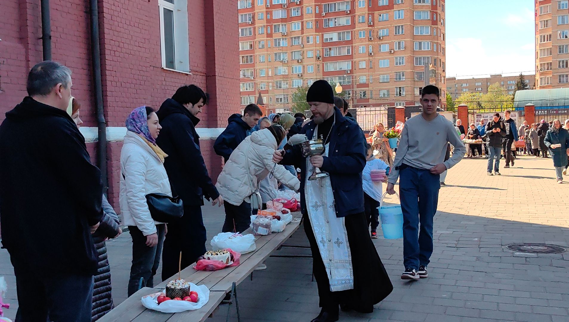 пасха, куличи, пасхальные яства, Великая суббота,