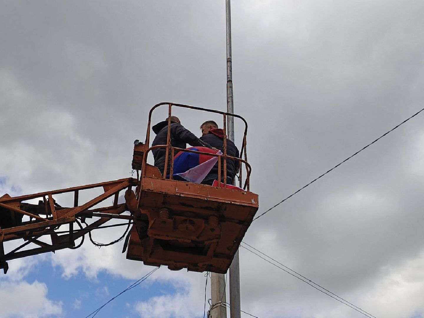 Солнечногорск, 9 мая, подготовка к празднику, советская площадь, день победы,
