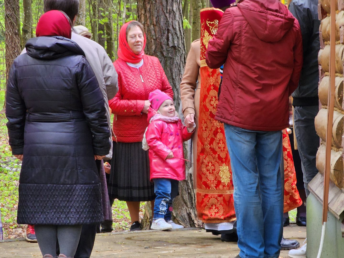 Черноголовка, Пасха,