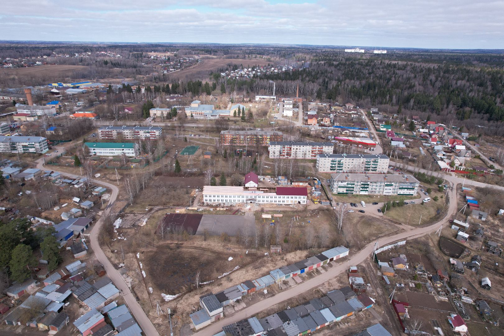 видео с коптера, истра, школа,