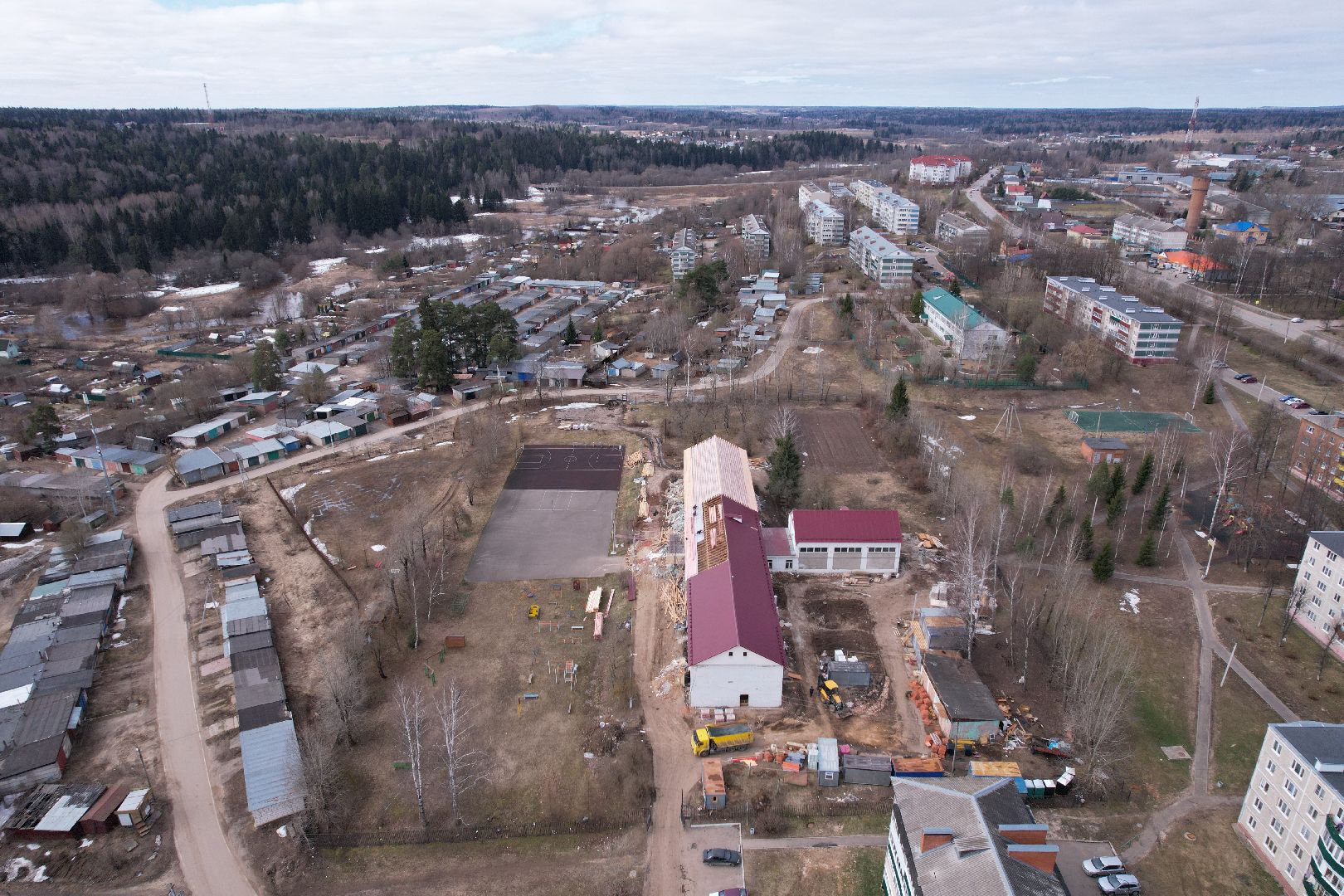 видео с коптера, истра, школа,