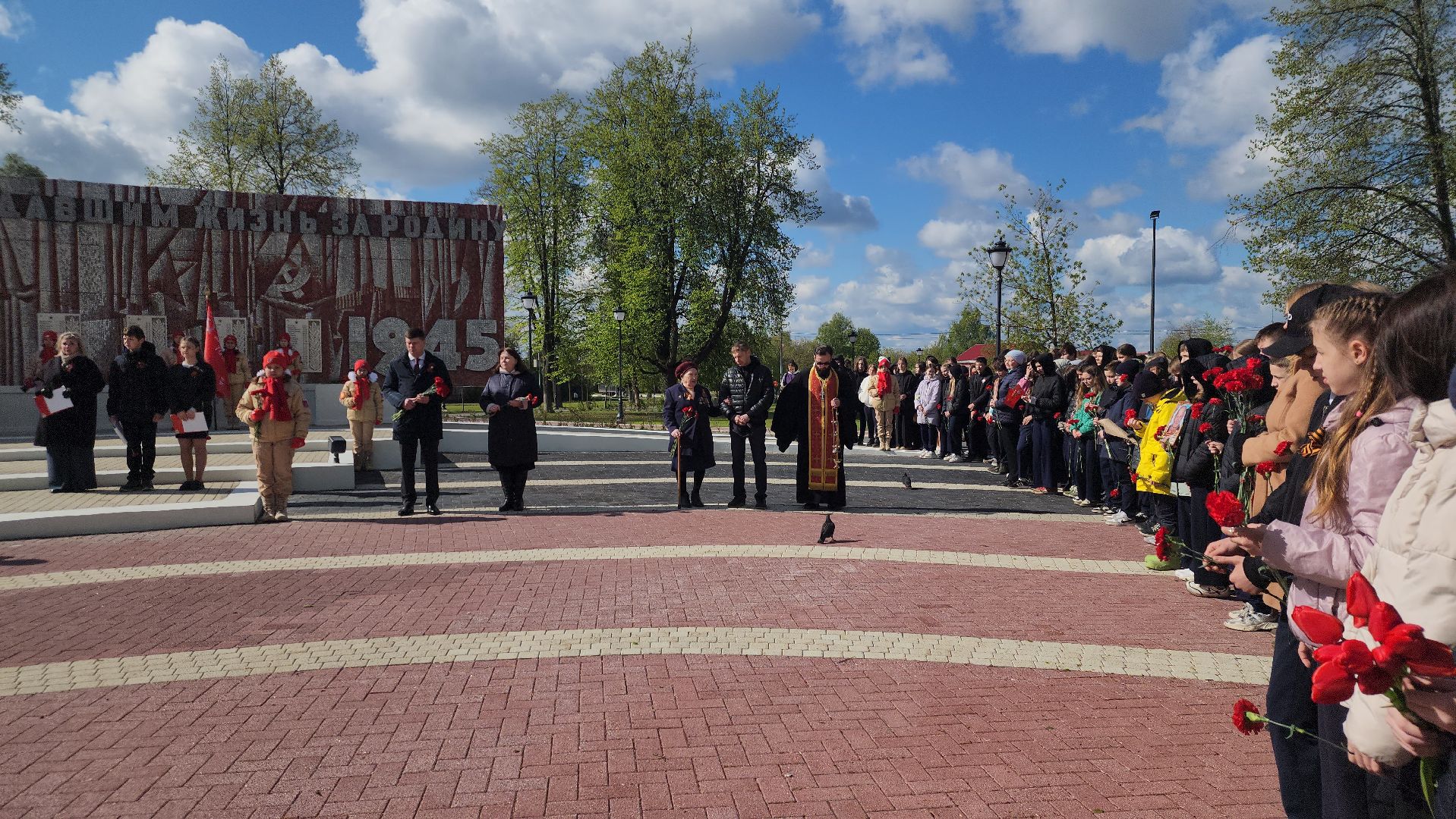 Павловский Посад, Городской округ Павловский Посад, Люди, день победы, Праздник, Цветы, Память,