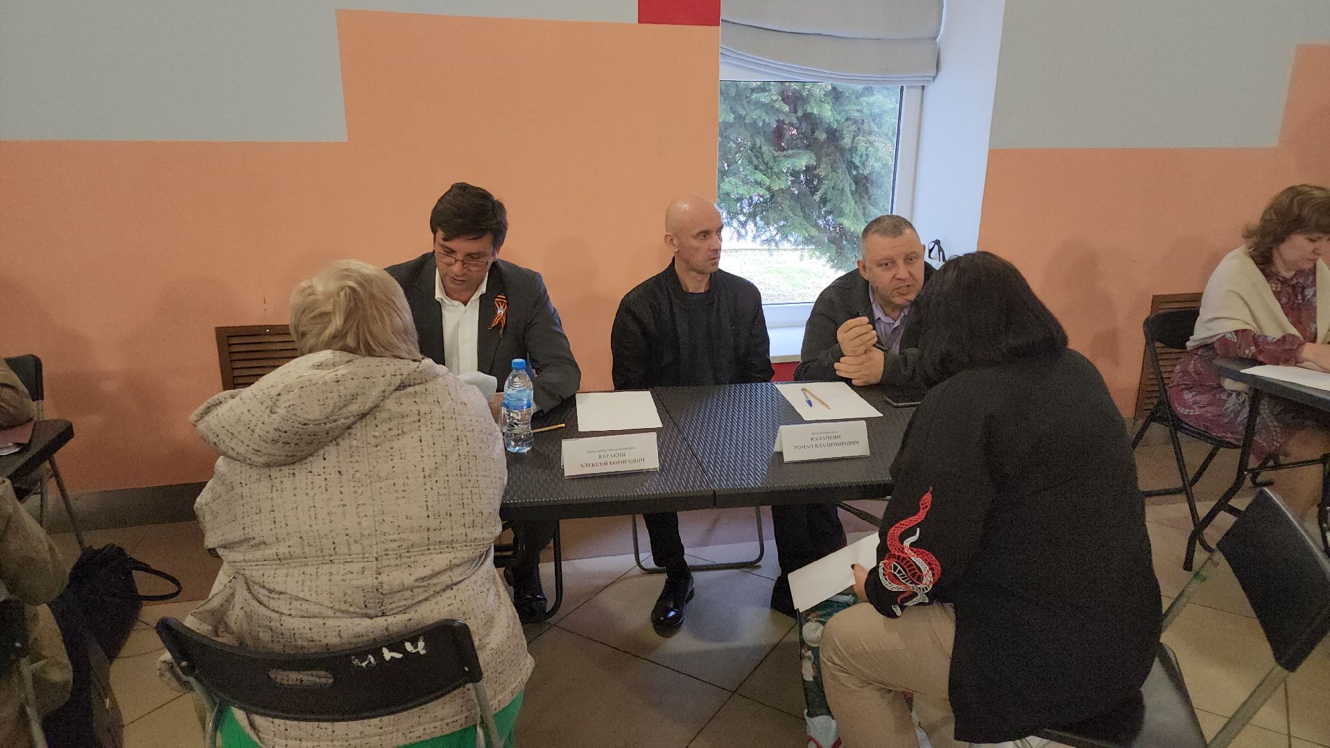 кашира, выездная администрация, дети войны, денежная выплата, пенсионеры, кдц родина, социальная помощь,