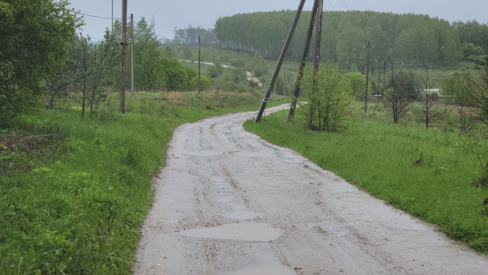 кашира, умрышенка, дорога, щебень, ямы, ремонт дороги, отсыпка асфальтной крошкой, мку управление строительства,