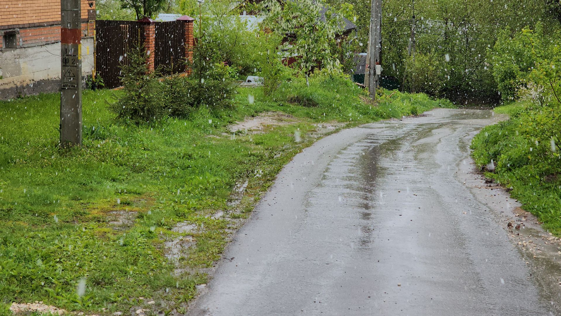 кашира, выездная администрация, ремонт дороги, водоотведение, застой воды, провал почвы, грунтовые воды,