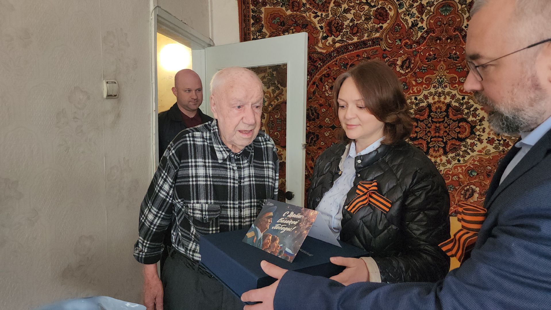 серпухов, поселок оболенск, ветеран вов, проспект биологов, день победы, 9 мая,