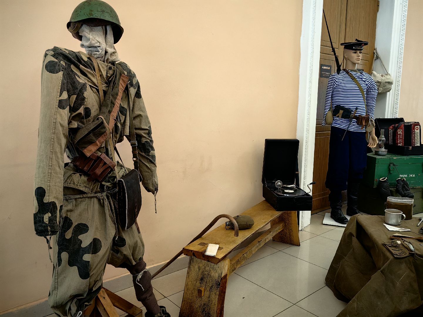 урок мужества, оружие, ВОВ, СВО, экскурсия, экскурсия для школьников,