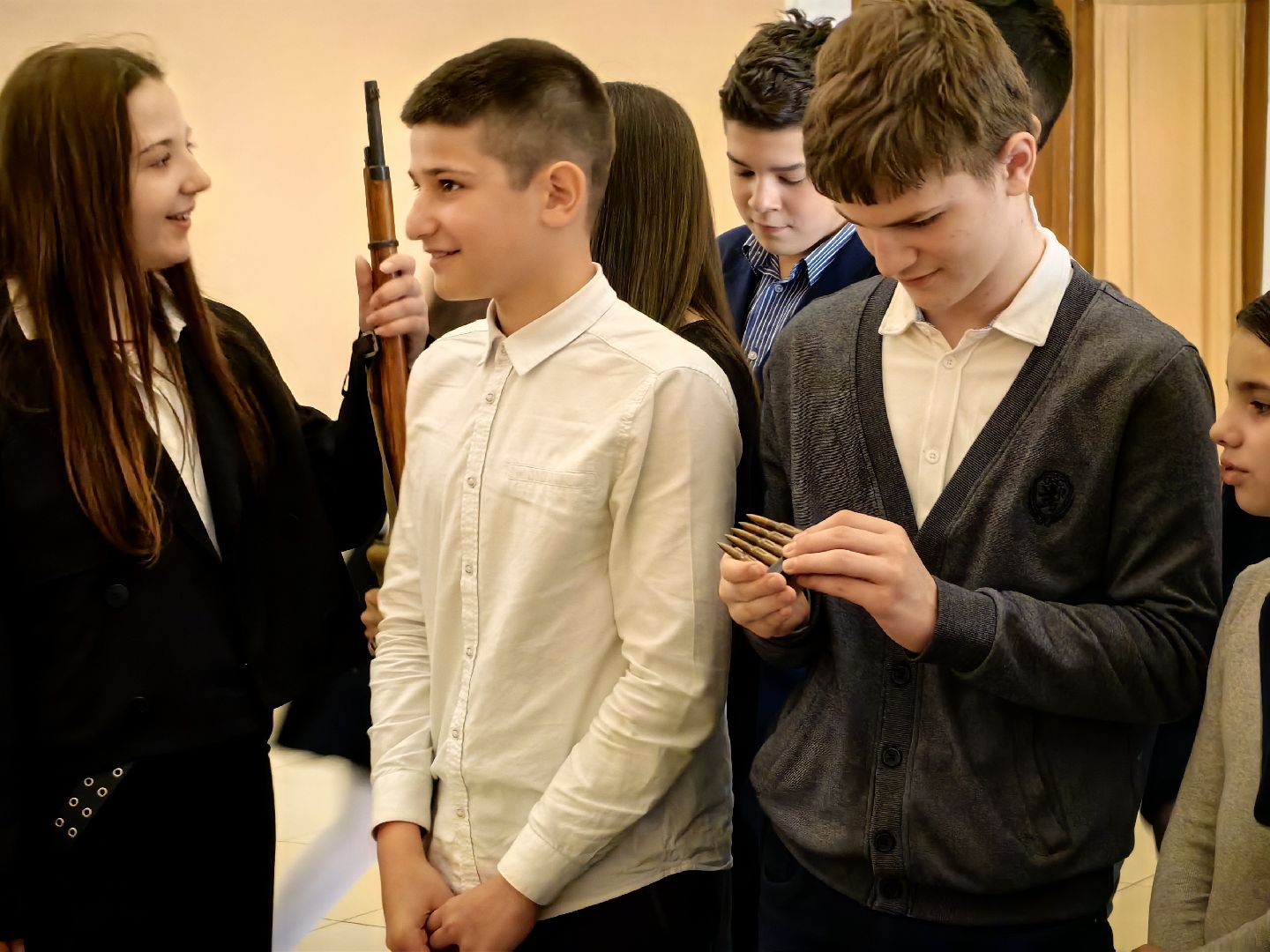 урок мужества, оружие, ВОВ, СВО, экскурсия, экскурсия для школьников,