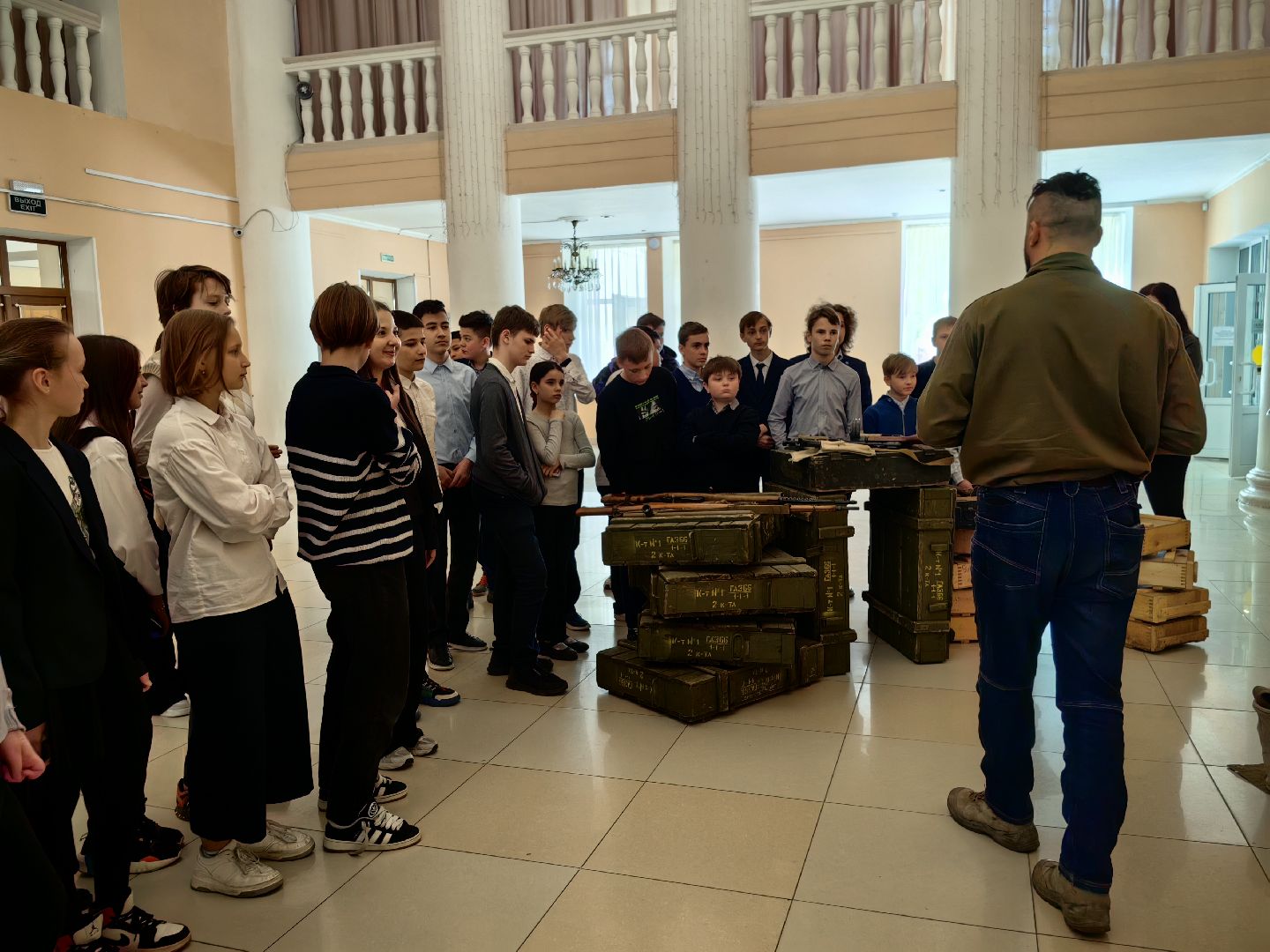 урок мужества, оружие, ВОВ, СВО, экскурсия, экскурсия для школьников,