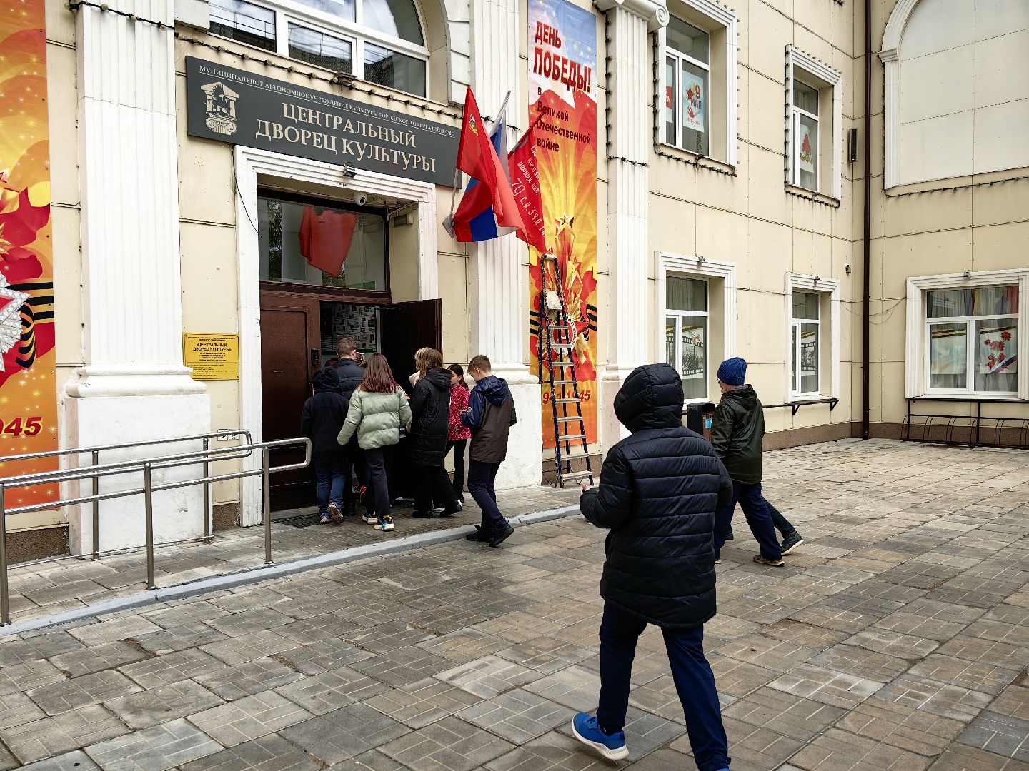 урок мужества, оружие, ВОВ, СВО, экскурсия, экскурсия для школьников,