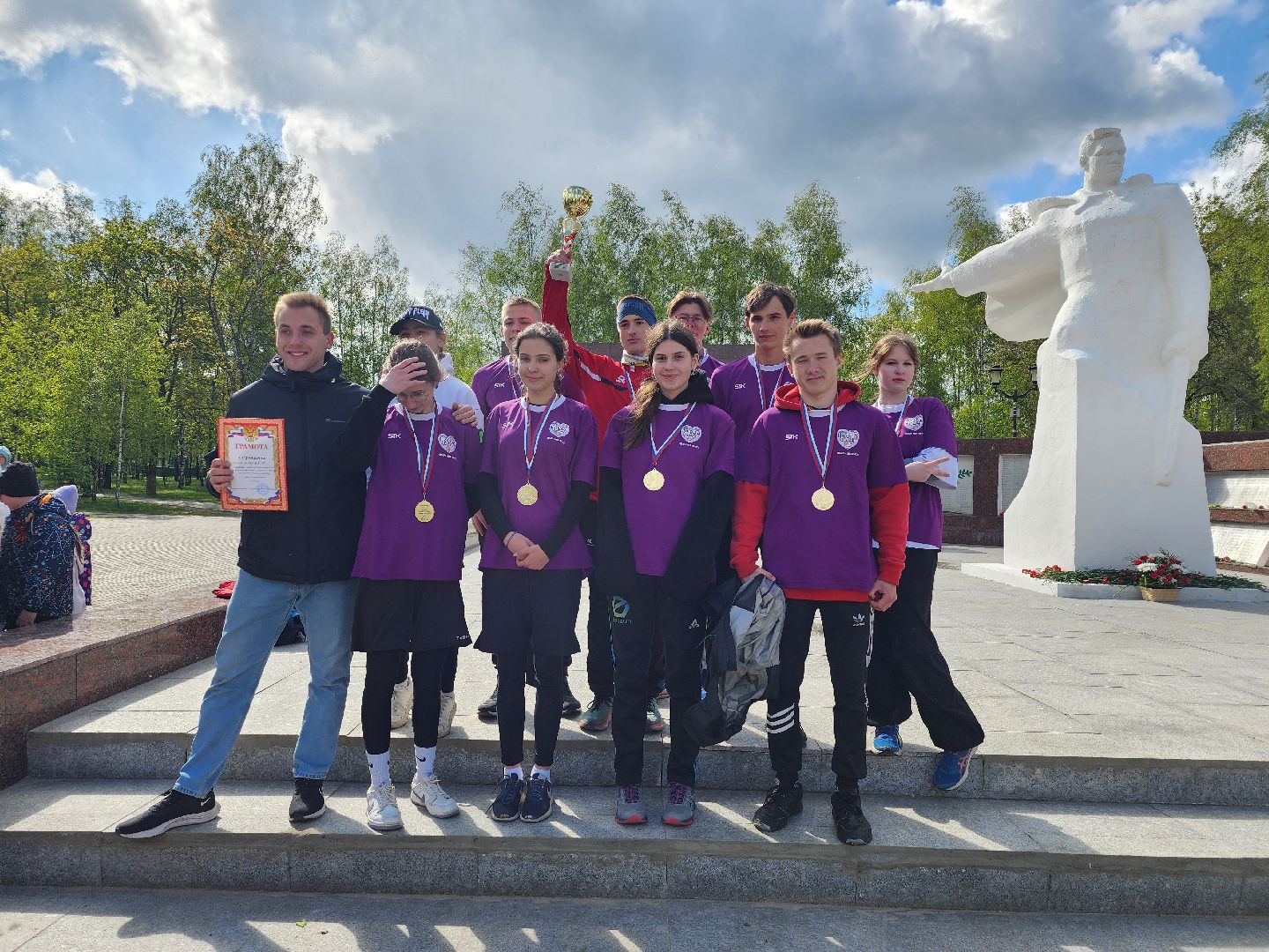 легкоатлетическая эстафета, День Победы, забег, Старая Купавна, Богородский городской округ,