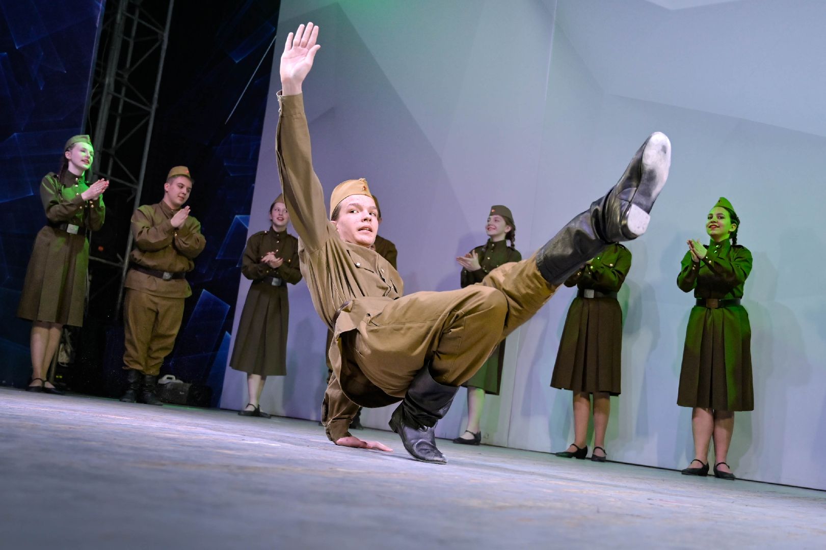 МКЦ Победа, 9 мая, Спектакль, Подмосковье, Домодедово, волонтеры культуры, Волонтеры, Дороги к Победе, Советский народ, ВОВ, Великая война, Война,