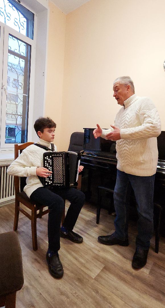 электросталь, мой город, баянист, конкурс, конкурс педагогов, лучший учитель россии, виртуоз, победитель, лауреат,