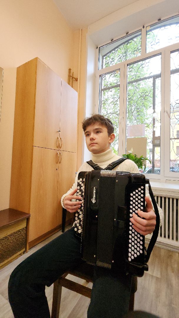 электросталь, мой город, баянист, конкурс, конкурс педагогов, лучший учитель россии, виртуоз, победитель, лауреат,