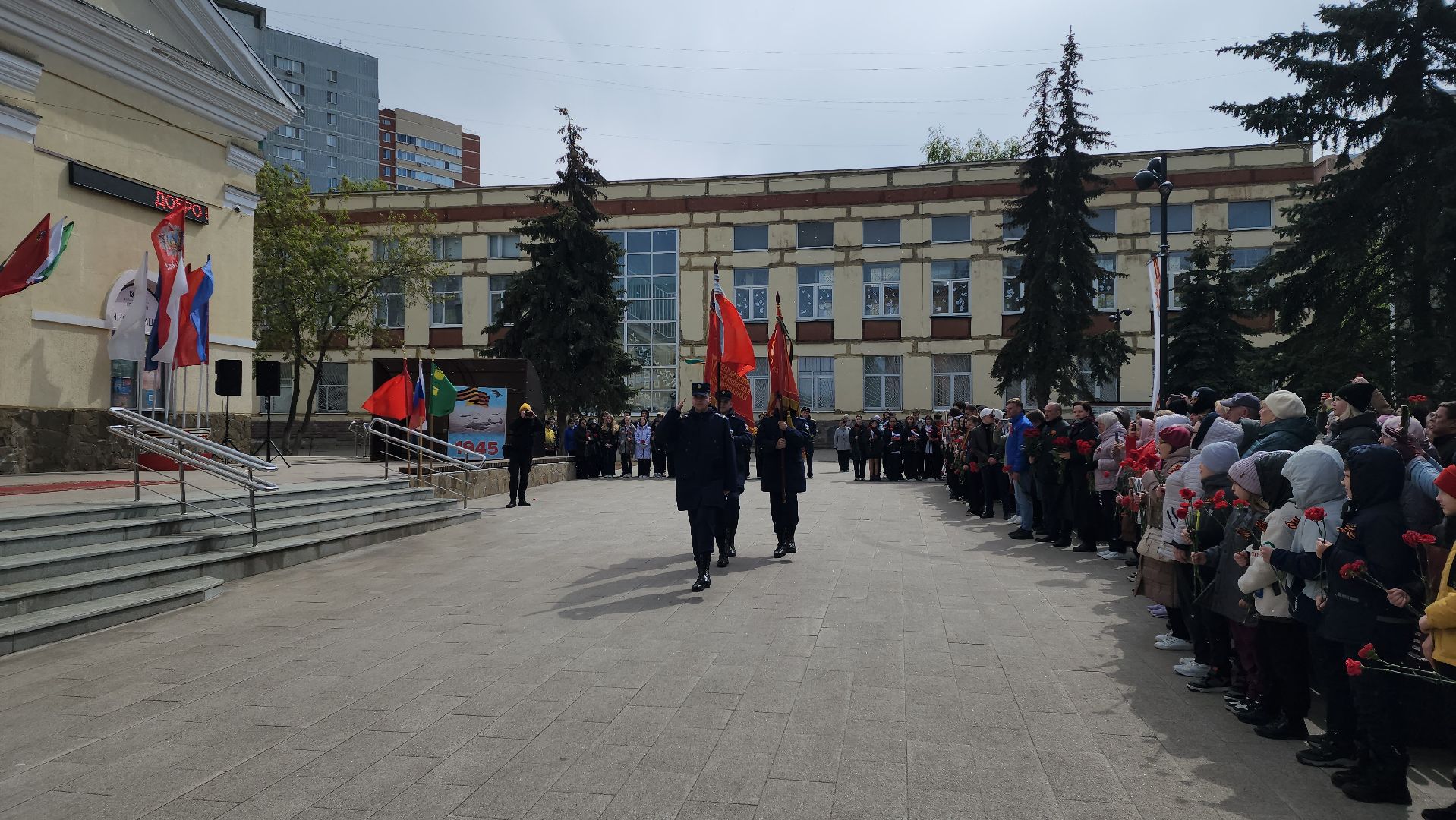 День Победы, митинг памяти, минута молчания,