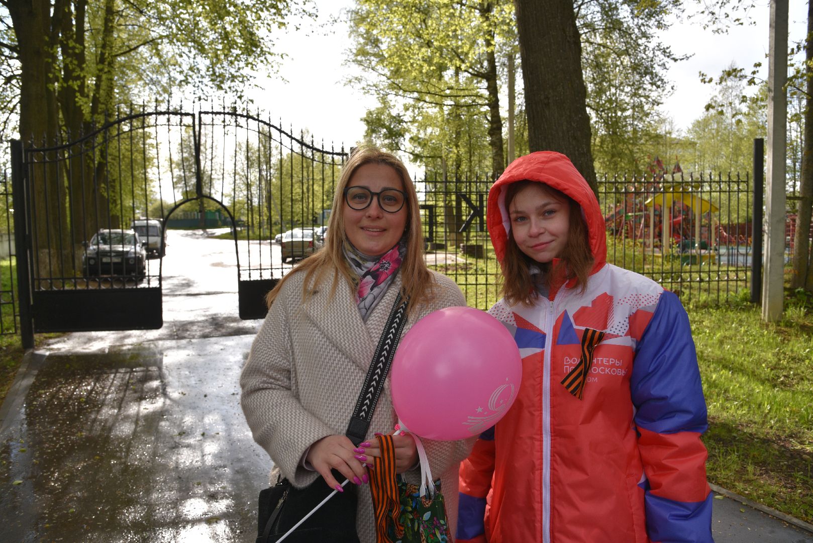 лотошино, лотошинский парк, акция, георгиевская лента, письмо солдату, день победы,