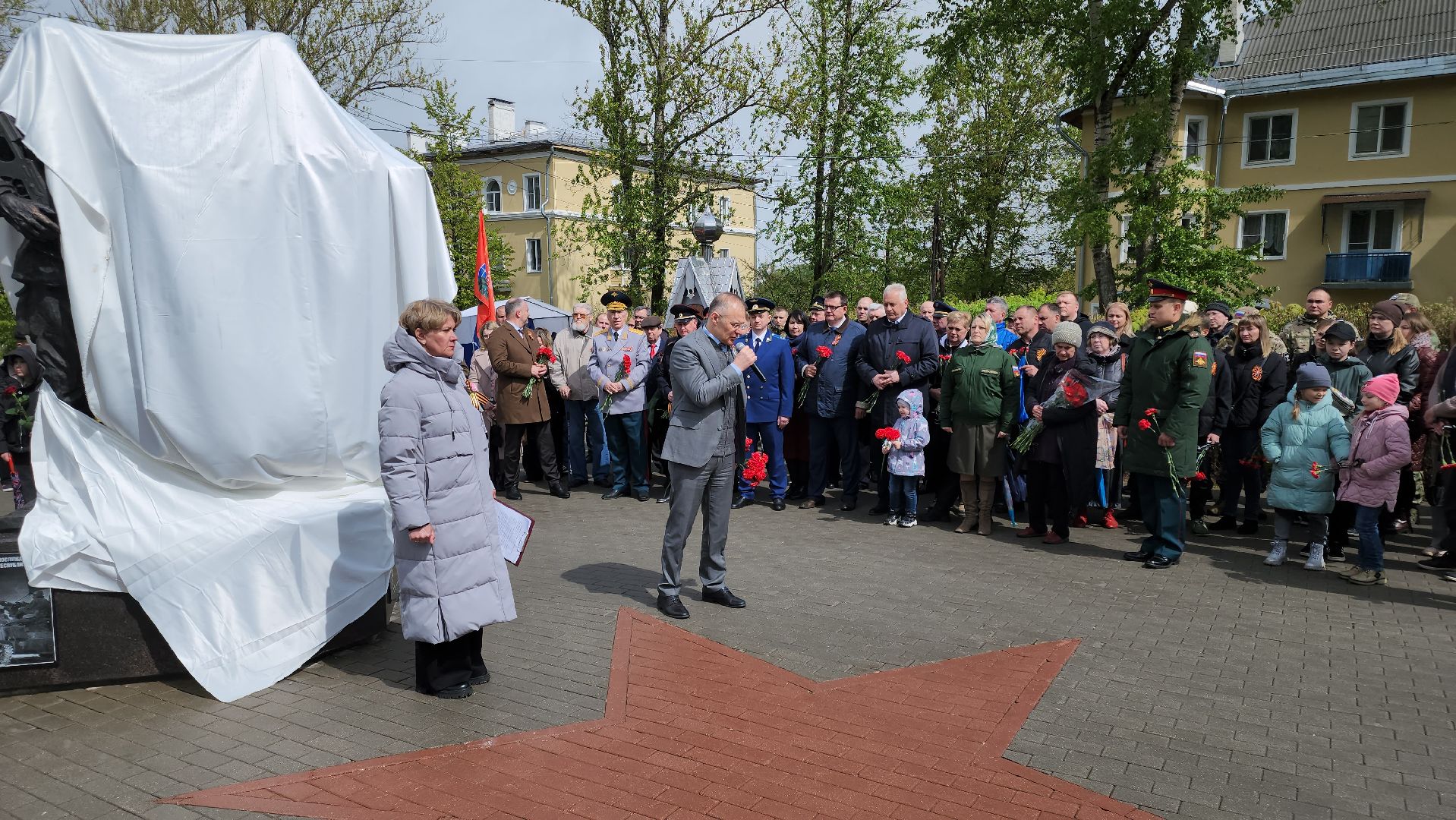 кашира, сво, герои сво, афганская война, чеченская война, памятник, аллея славы,