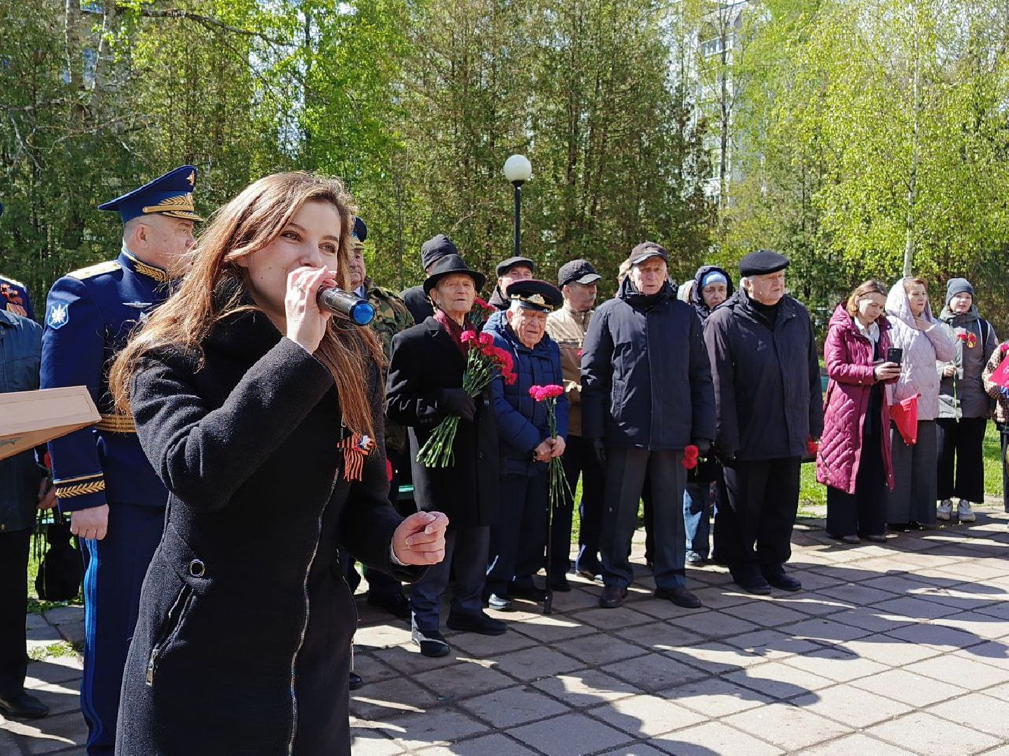 Солнечногорск, возложение цветов, день победы, 9 мая, жители,