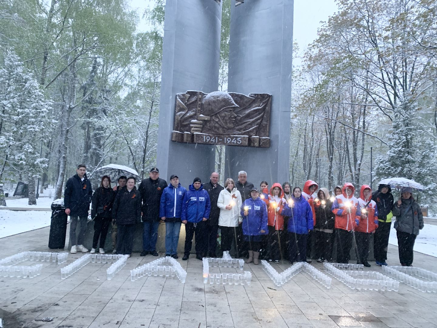 Балашиха, Подмосковье, День Победы, свеча памяти, патриотическая акция, волонтеры подмосковья,