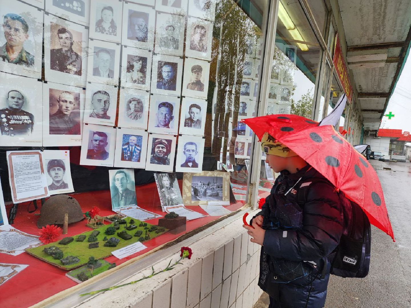 можайск, можайский городской округ, подмосковье, лица победы, фотовыставка, день победы, 9 мая, герои ВОВ, герои спецоперации, великая отечественная война, специальная военная операция,