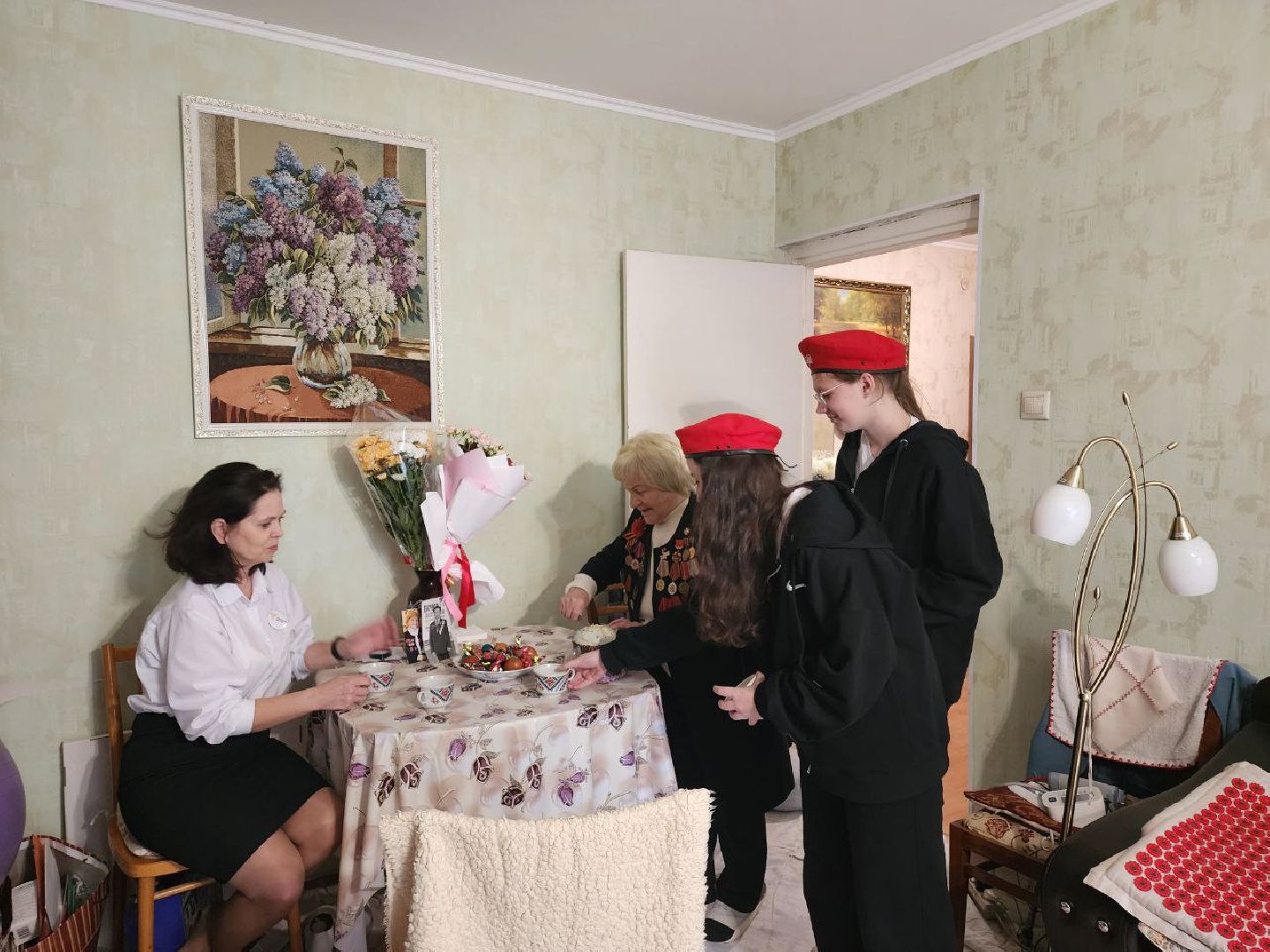 чехов, день победы, ветеран вов, школьники, поздравления, 9 мая, великая отечественная война,