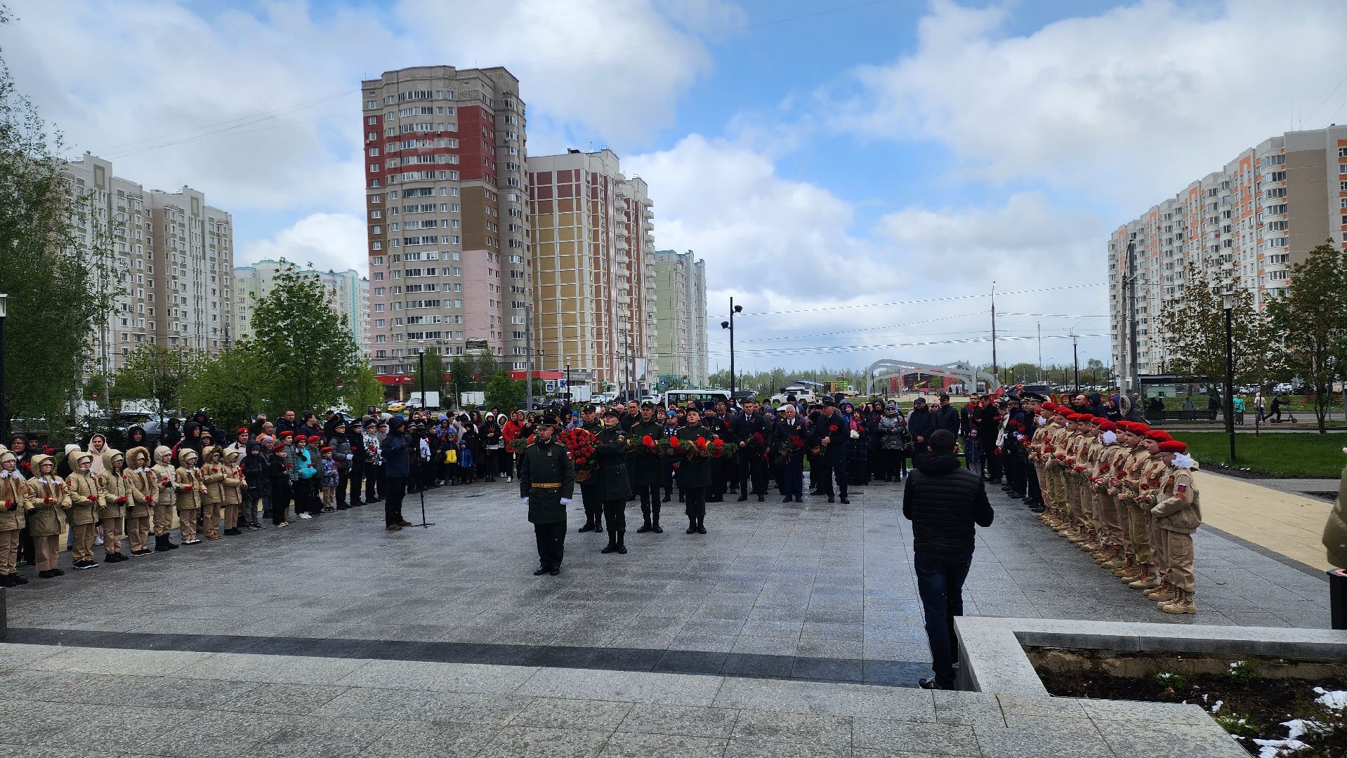 подольск, возложение цветов, День победы, почтили память,