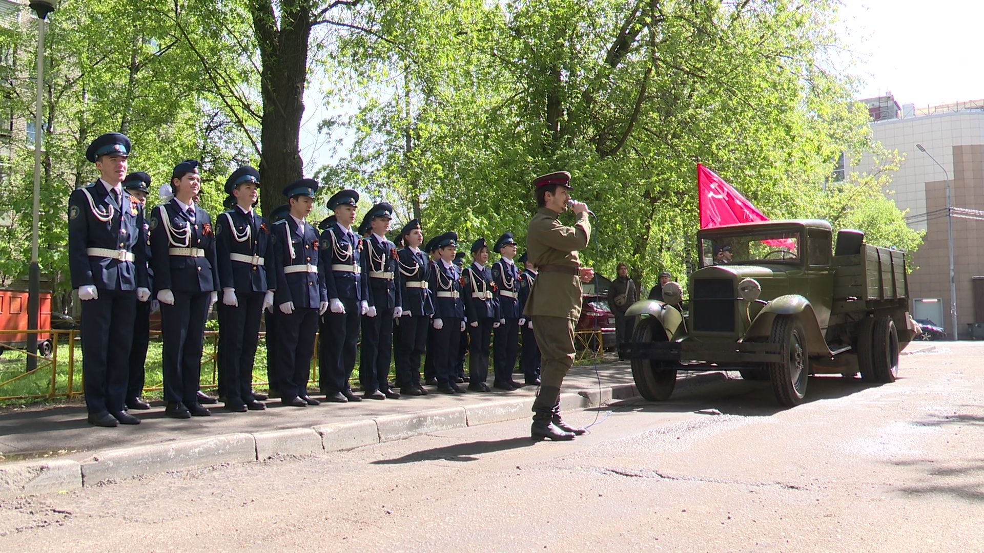Реутов, день победы, праздник со слезами на глазах, парад у дома ветерана, я помню, я горжусь,ветераны войны,