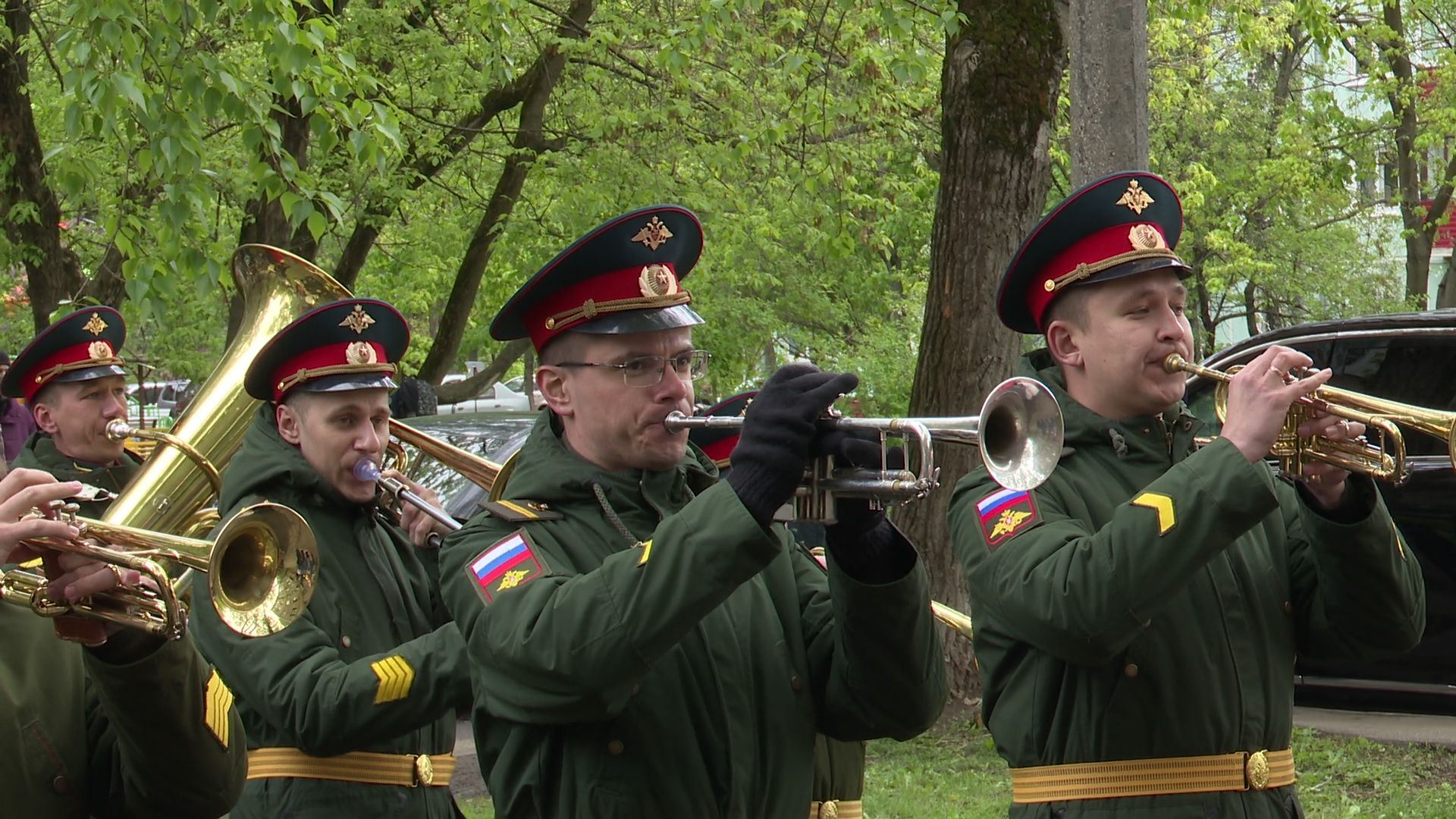 Реутов, день победы, праздник со слезами на глазах, парад у дома ветерана, я помню, я горжусь,ветераны войны,