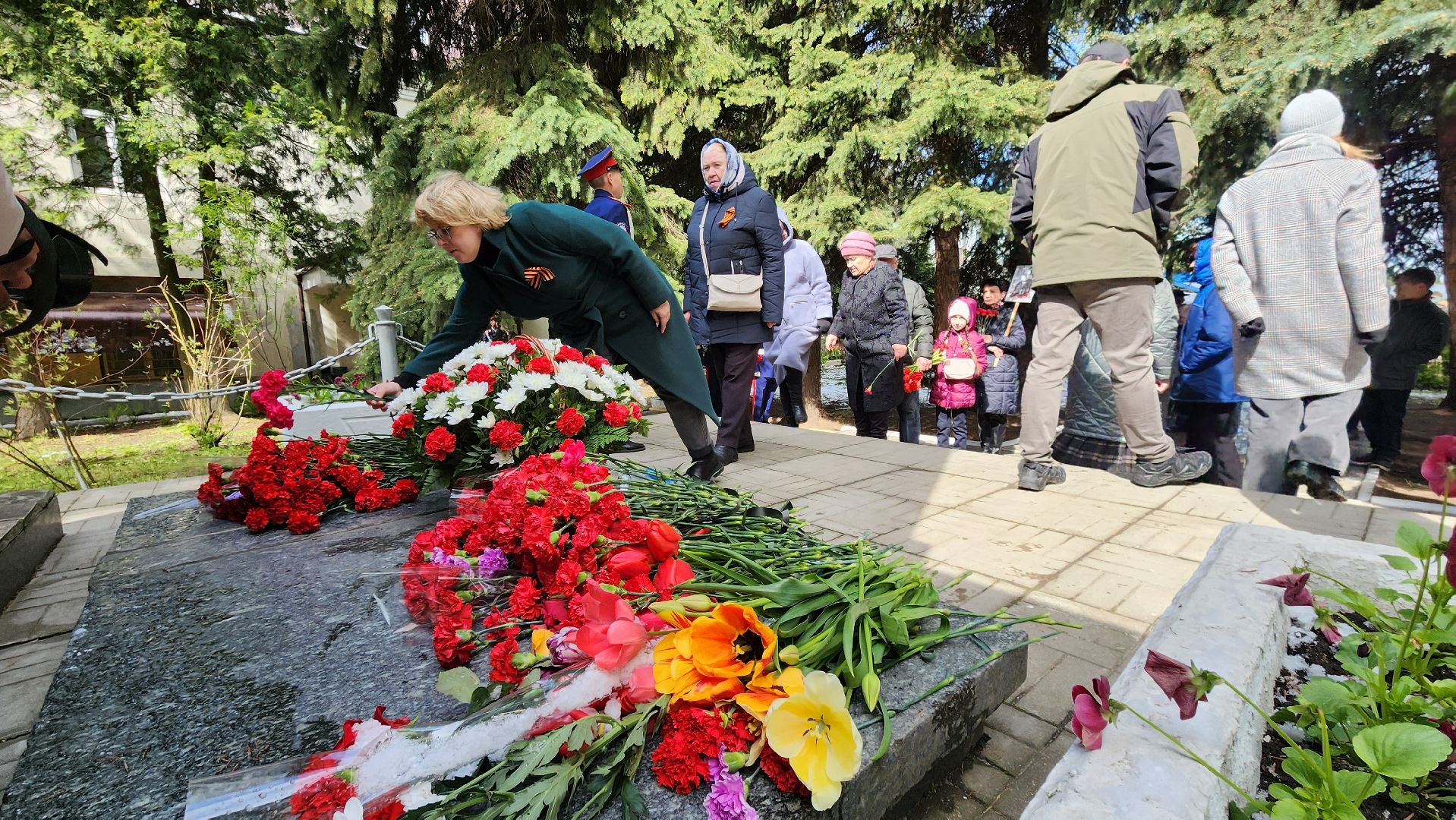 ЦВПВ, Микрорайон Западный, Домодедово, Подмосковье, День Победы, Митинг, 9 мая, Возложение цветов,