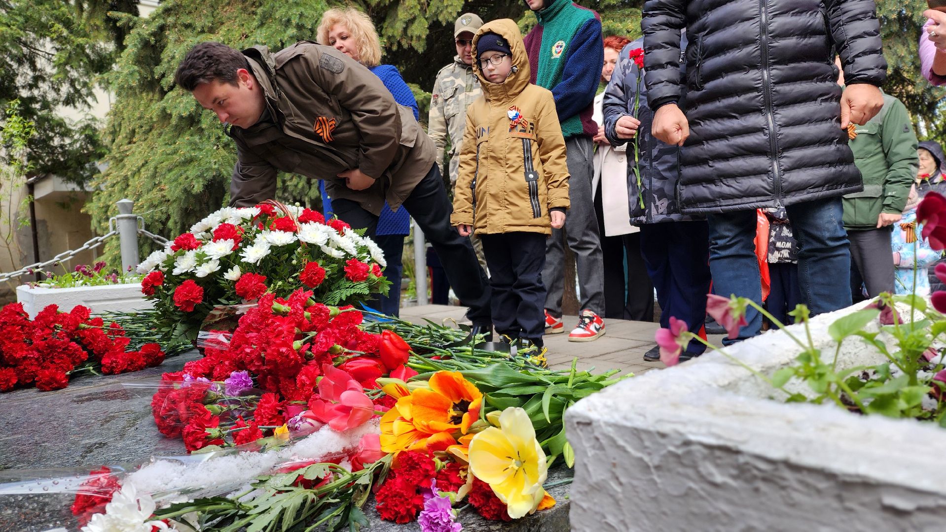 ЦВПВ, Микрорайон Западный, Домодедово, Подмосковье, День Победы, Митинг, 9 мая, Возложение цветов,