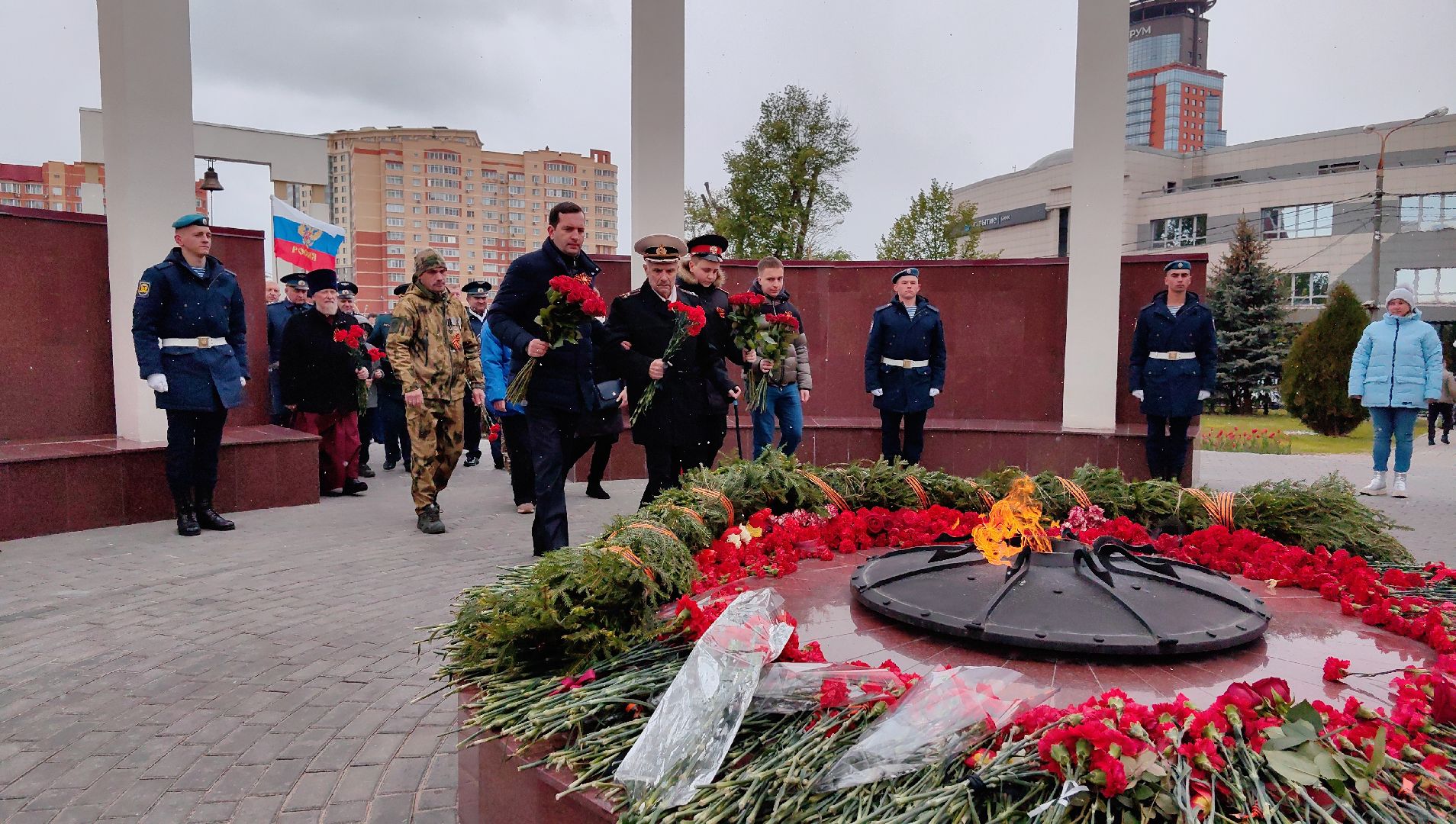 День Победы, Мемориал, Аллея памяти, Возложение цветов, 9 Мая,