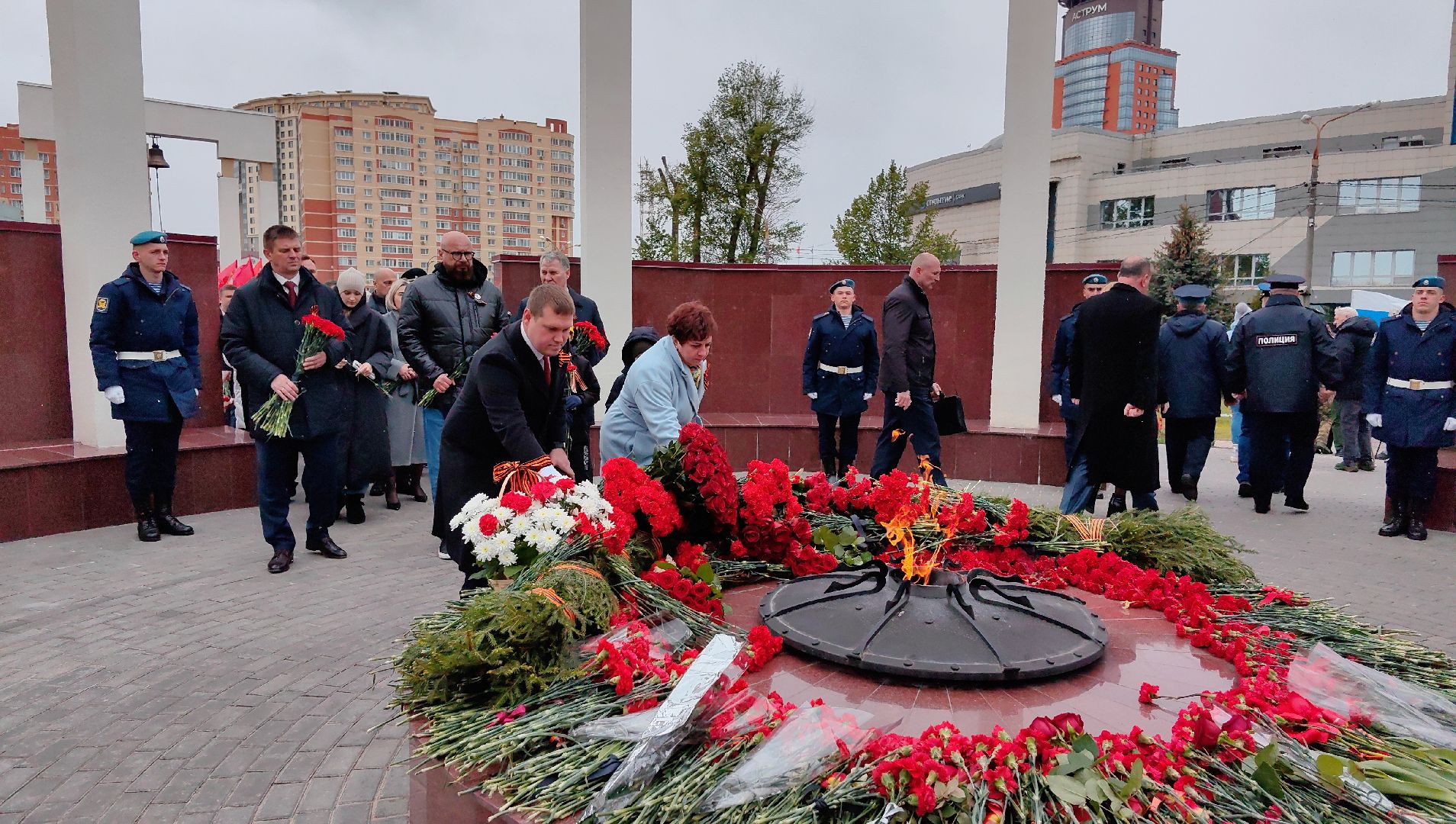 День Победы, Мемориал, Аллея памяти, Возложение цветов, 9 Мая,