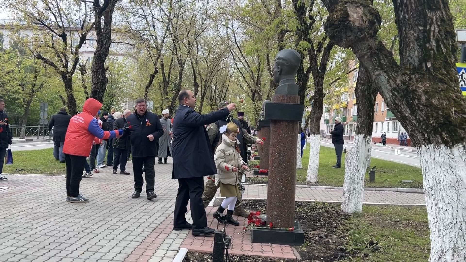 химки, 9 мая, день победы, монумент,