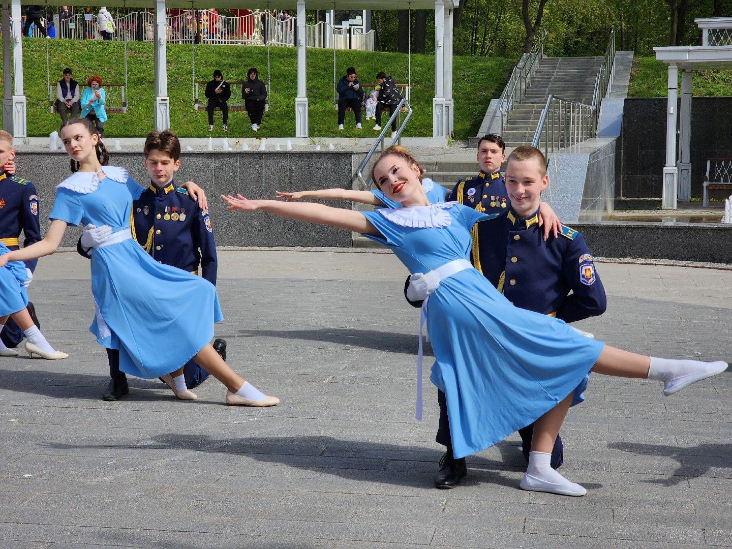 воскресенск, день победы, парк кривякино, вальс победы,9 мая, усадьба кривякино, великая отечественная война,