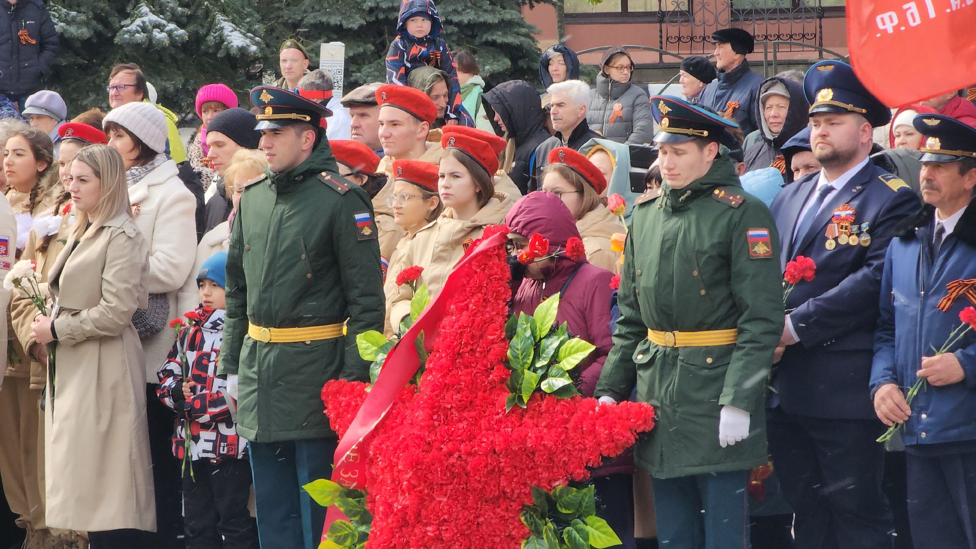 Егорьевск, 9 мая, митинг, вечный огонь, венки, цветы,