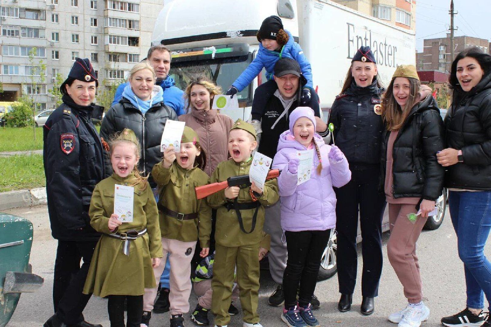 автопробег, день победы, парадный марш, символика,