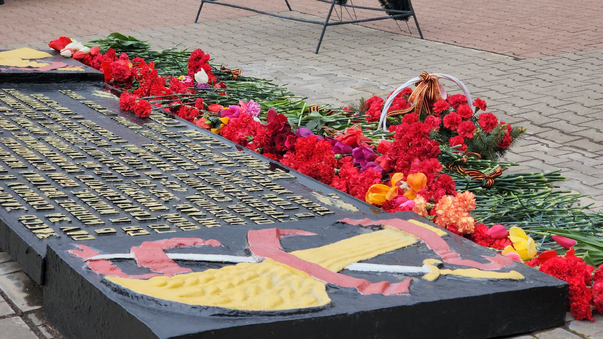 кашира, день победы, 9 мая, зендиково, стела, митинг, возложение цветов,