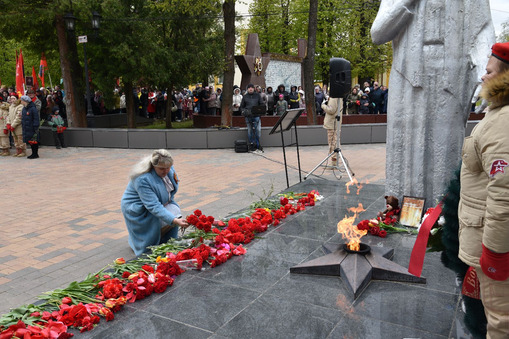 лотошино, сквер победы, день победы, праздник, митинг, глава городского округа,