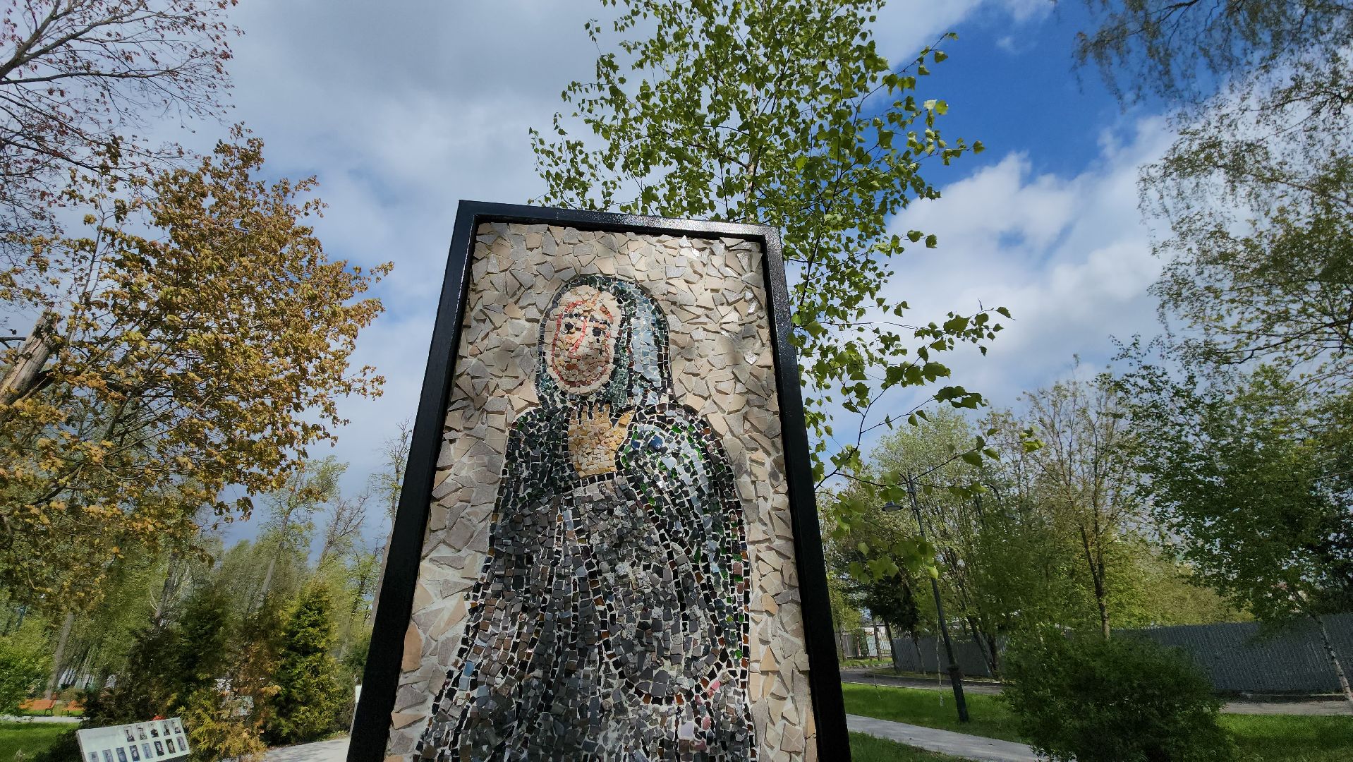 Лобня, стела, 9 мая,