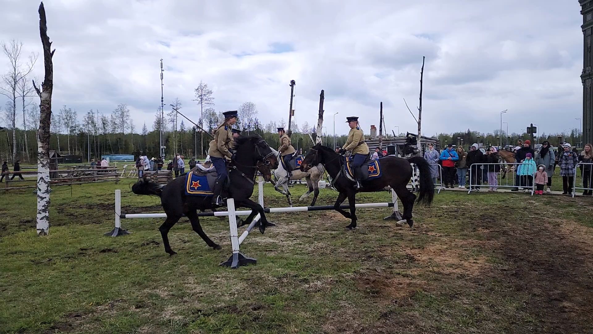 Одинцово, патриот, музейно-храмовый комплекс, главный храм вс рф, наездник, лошадь, день победы,