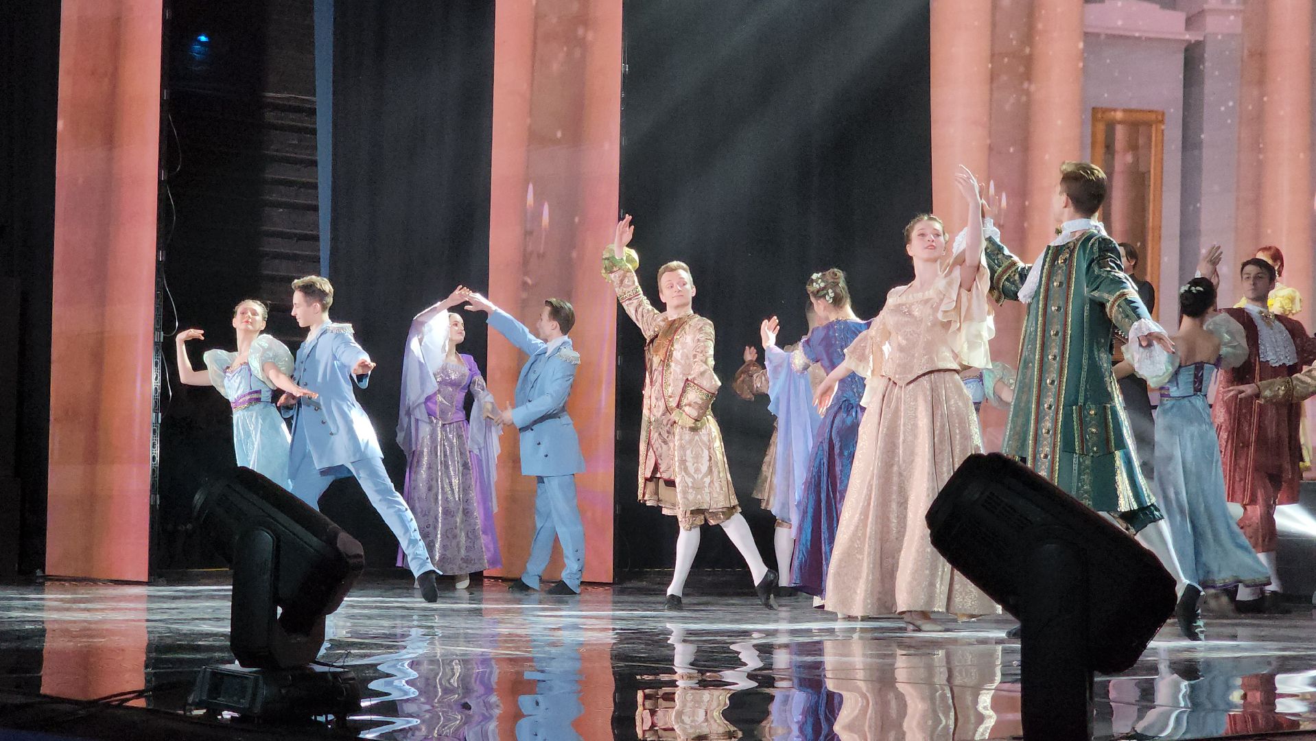 красногорск, дк подмосковье, 9 мая день победы, концерт ко дню победы,