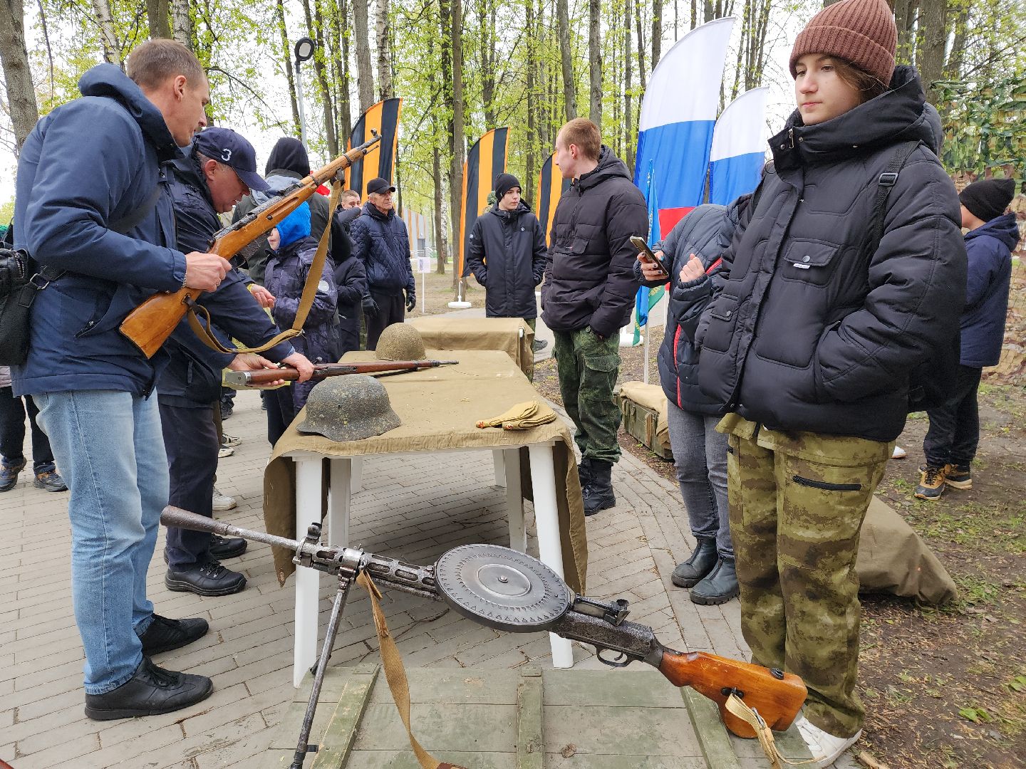 пушкино, день победы, сборка оружия, мастер класс, патриотическая акция,