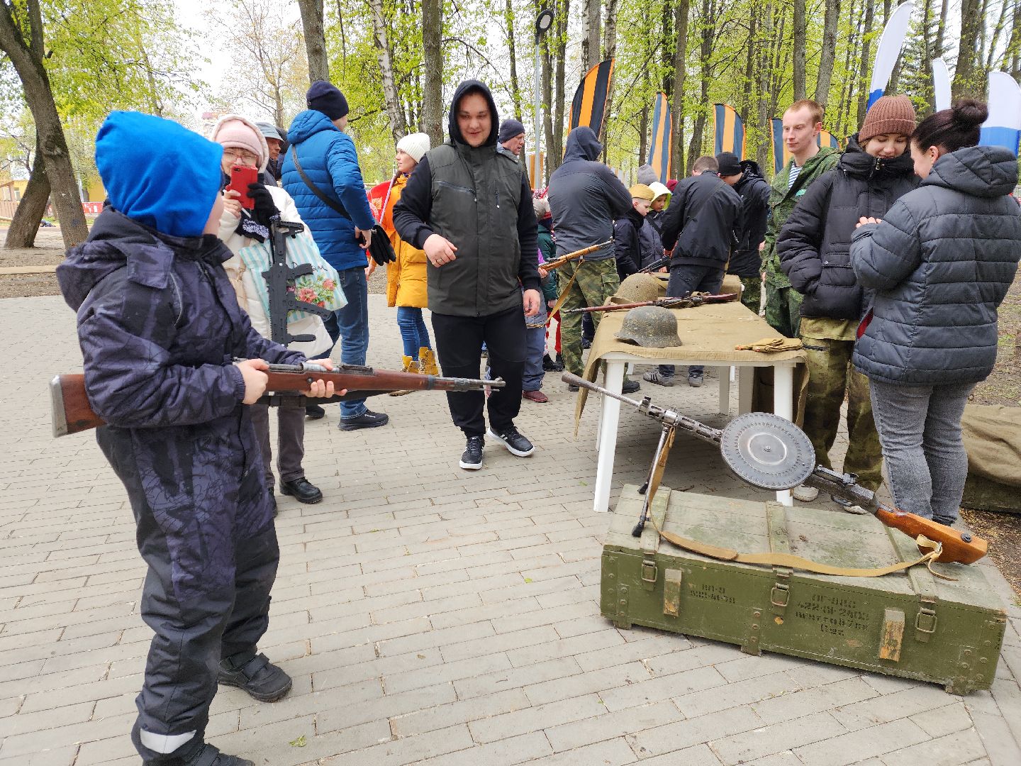 пушкино, день победы, сборка оружия, мастер класс, патриотическая акция,