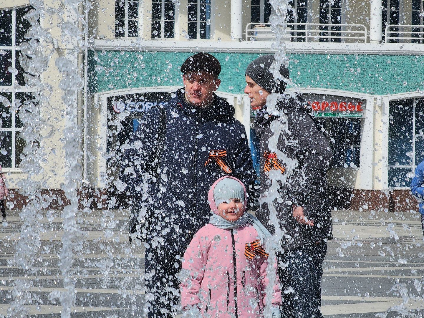 День Победы, 9 мая, светомузыкальное шоу фонтанов, Ногинск, Богородский городской округ,