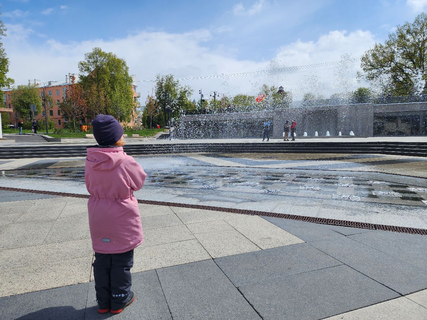 День Победы, 9 мая, светомузыкальное шоу фонтанов, Ногинск, Богородский городской округ,