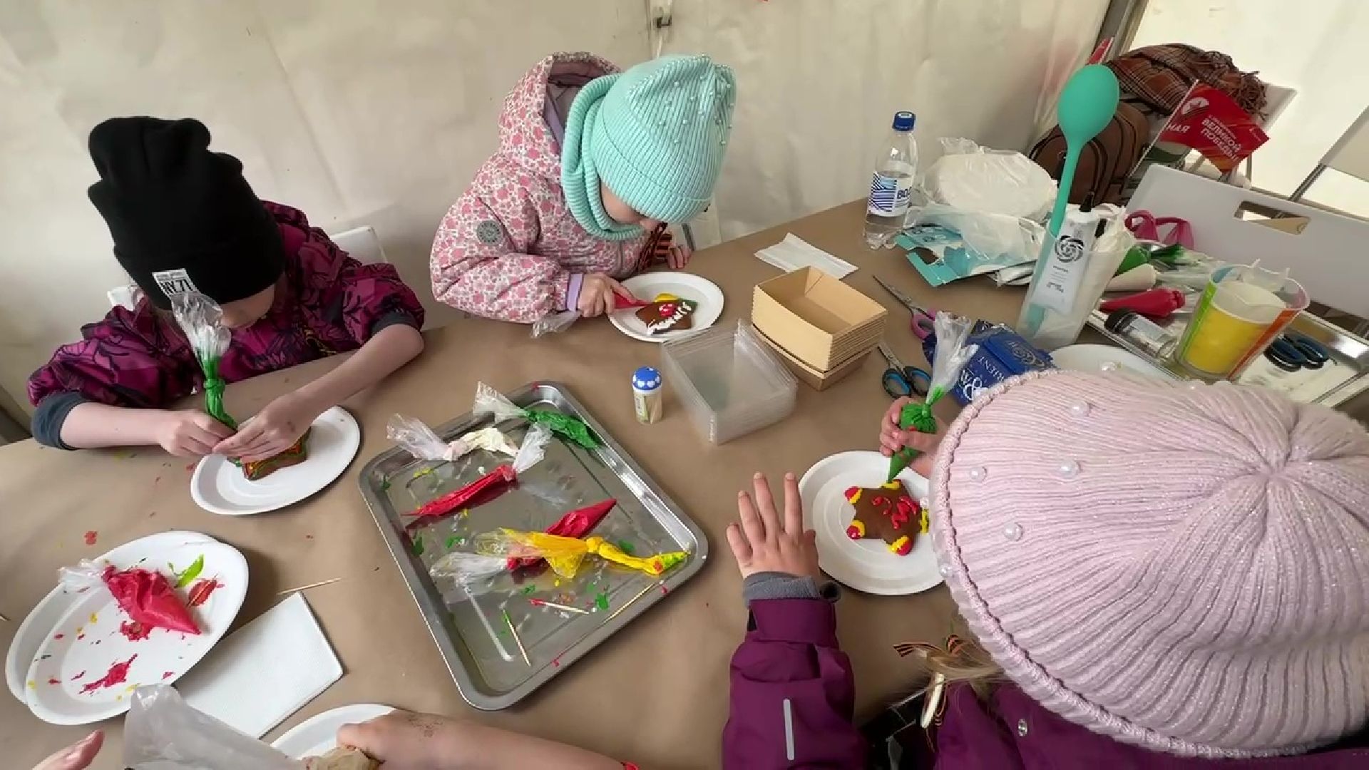 Реутов, День победы, праздник, мероприятия, ветераны, автомат калашникова, окопные свечи, маскировочные сети, я помню, я горжусь,