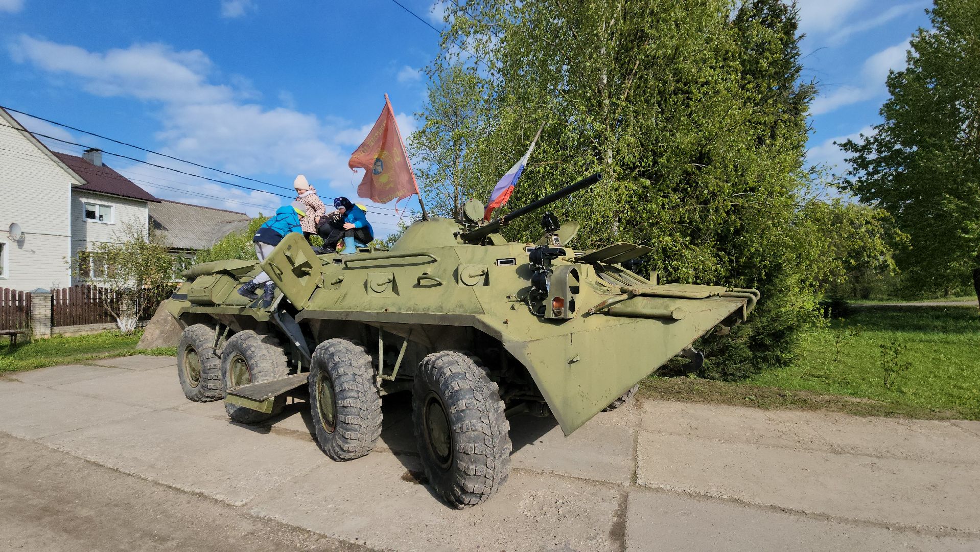 БТР, военная техника, день победы, День Победы в можайске, можайский городской округ, московская область, подмосковье, 9 мая,