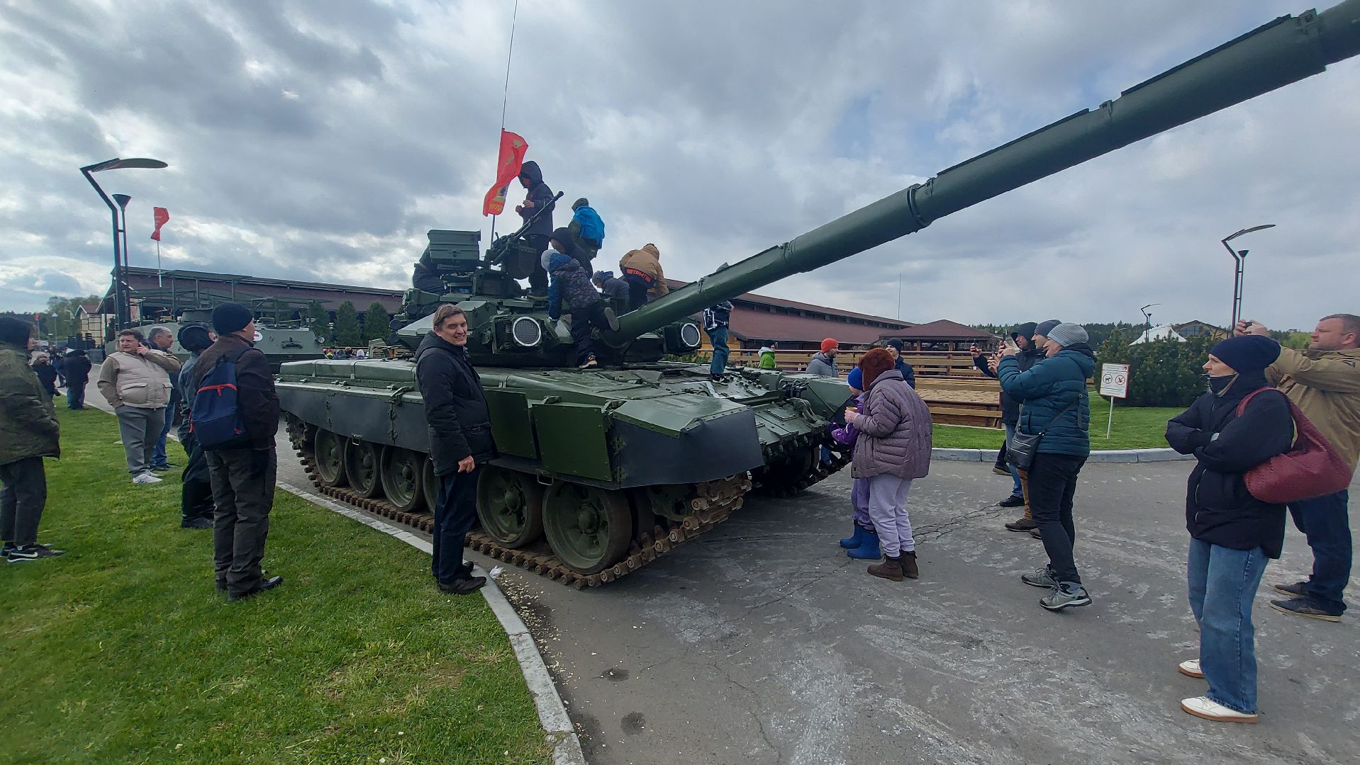 день победы, парад, парад победы, военная техника,