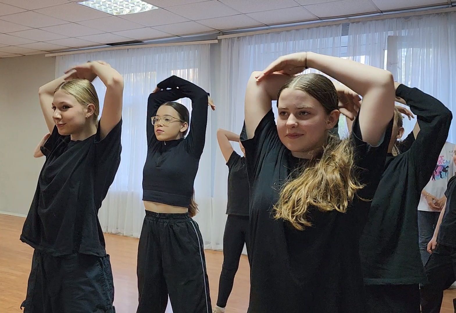 Дубна, Выкрутасы, танцевальный коллектив, город танцует в парках, Танцы, Искусство, Культура, Подготовка программы,